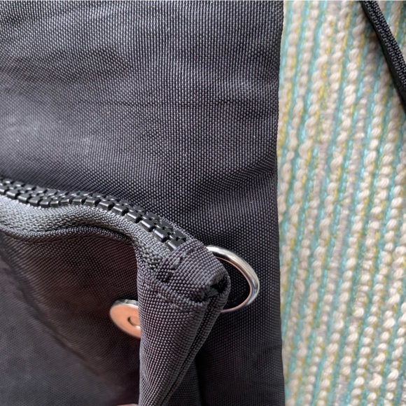 Multipurpose purse - Picture 3 of 5